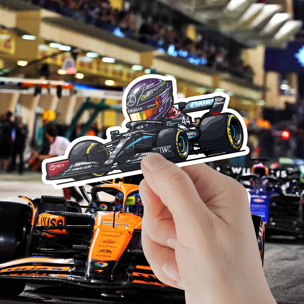 Lewis Hamilton F1 Championship Legend Bundle